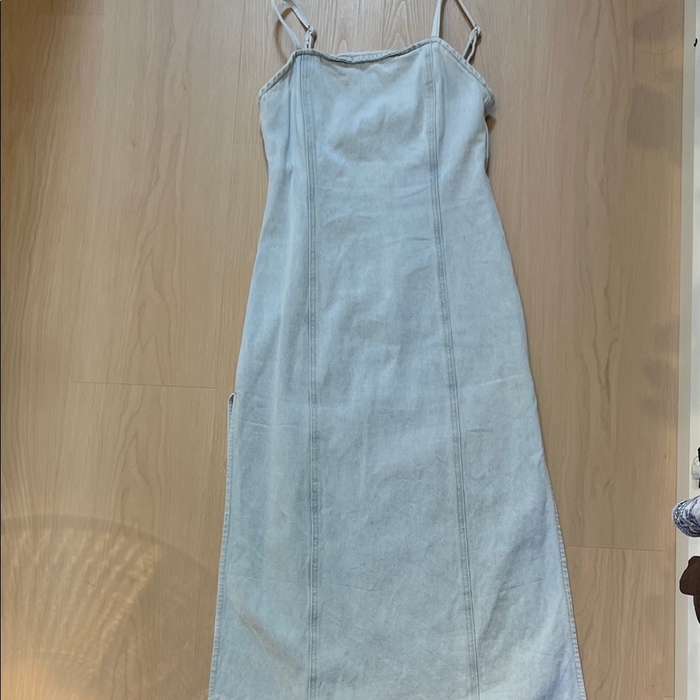 Elegant Gray Spaghetti Strap Dress